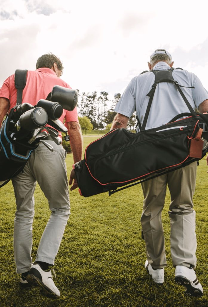 senior-friends-golfing